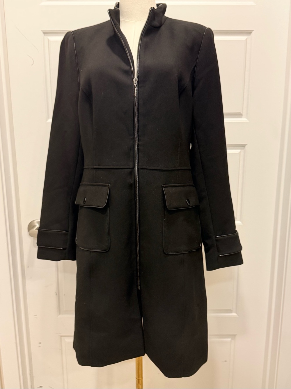 White House Black Market Classic Black Women's Zip-Front Coat